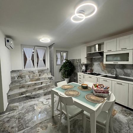 Che Casa Appartement Napels Buitenkant foto